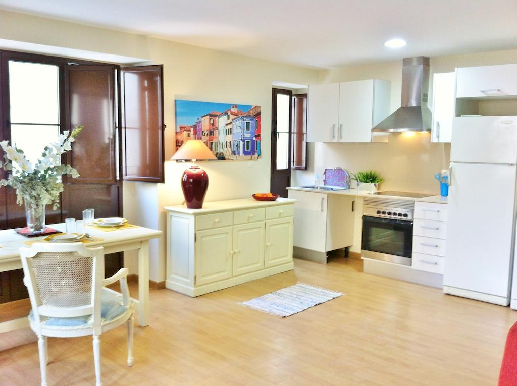 Apartment Charming Flats Center *